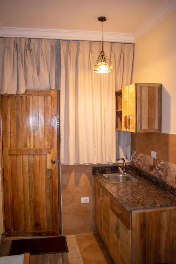 Choice Guest House 2 Addis Ababa Dış mekan fotoğraf